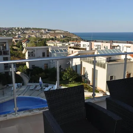 Beautiful Family With Sea View