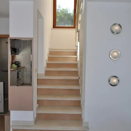 Beautiful Family With Sea View *