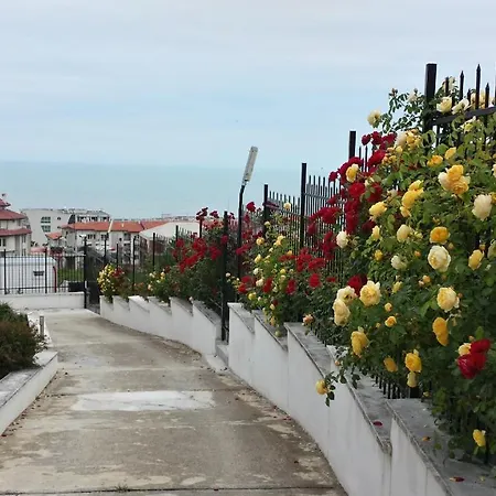 Willa Beautiful Family With Sea View Bjała